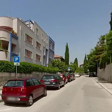 Palm Tree Superior - Specially Designed Three-room - Location Right Next To The And The Center - Beautiful Terrace Apartamento *