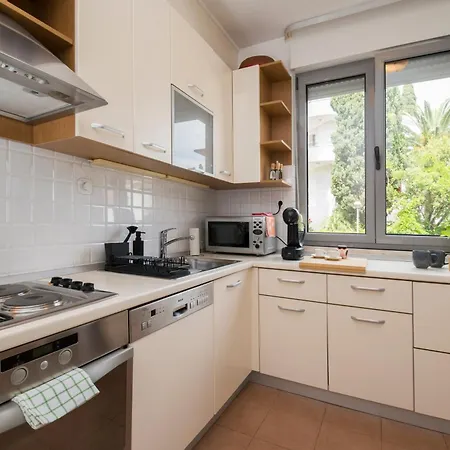 Apartamento Palm Tree Superior - Specially Designed Three-room - Location Right Next To The And The Center - Beautiful Terrace *