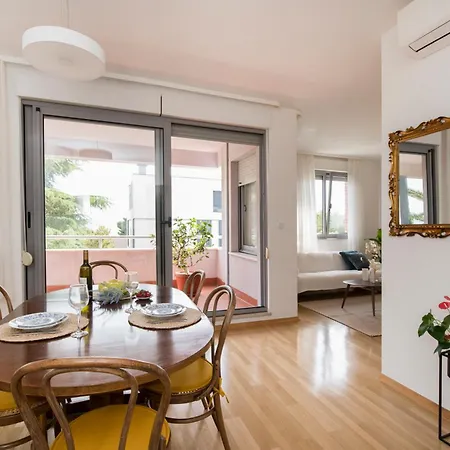 Palm Tree Superior - Specially Designed Three-room - Location Right Next To The And The Center - Beautiful Terrace Apartamento