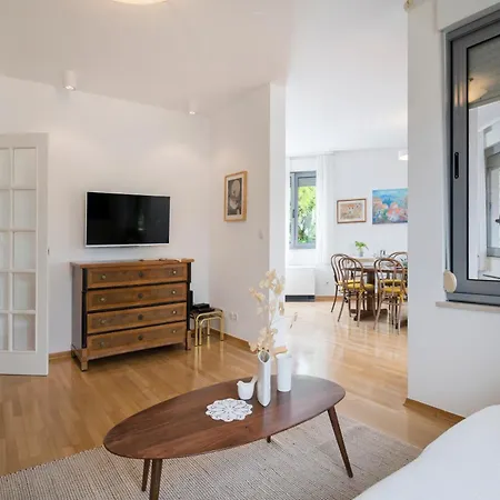 Apartamento Palm Tree Superior - Specially Designed Three-room - Location Right Next To The And The Center - Beautiful Terrace *