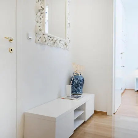 Palm Tree Superior - Specially Designed Three-room - Location Right Next To The And The Center - Beautiful Terrace Apartamento